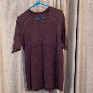 Lululemon metal vent shirt